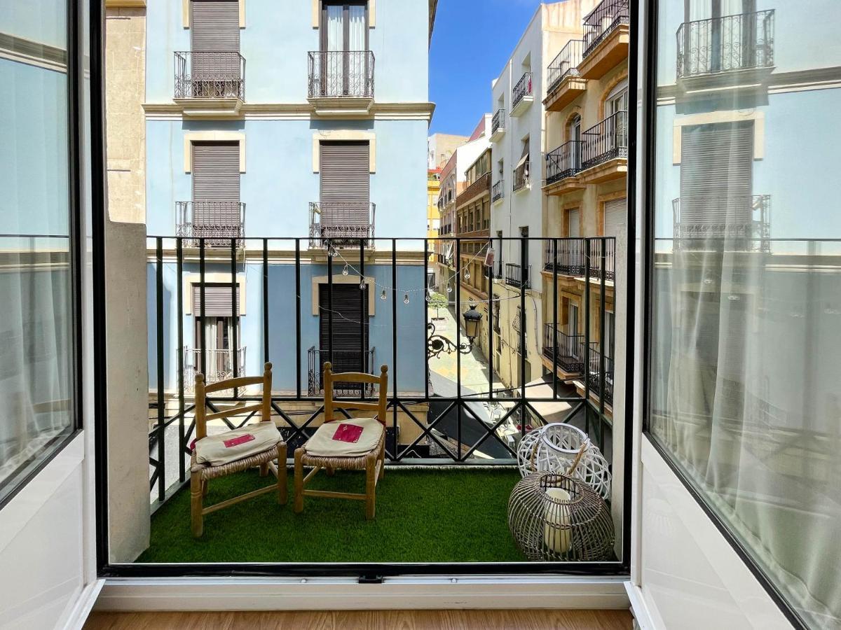 Apartamento Con Mucho Encanto En Pleno Centro Alicante Exteriér fotografie